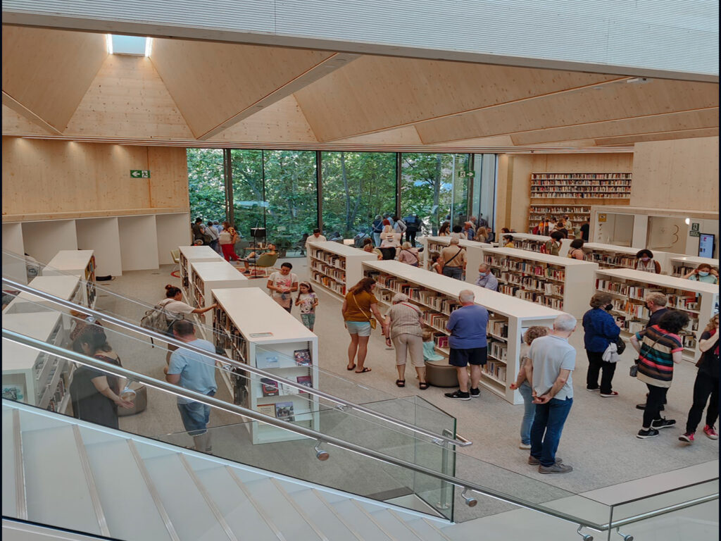 Nueva Biblioteca Gabriel García Márquez En Sant Martí